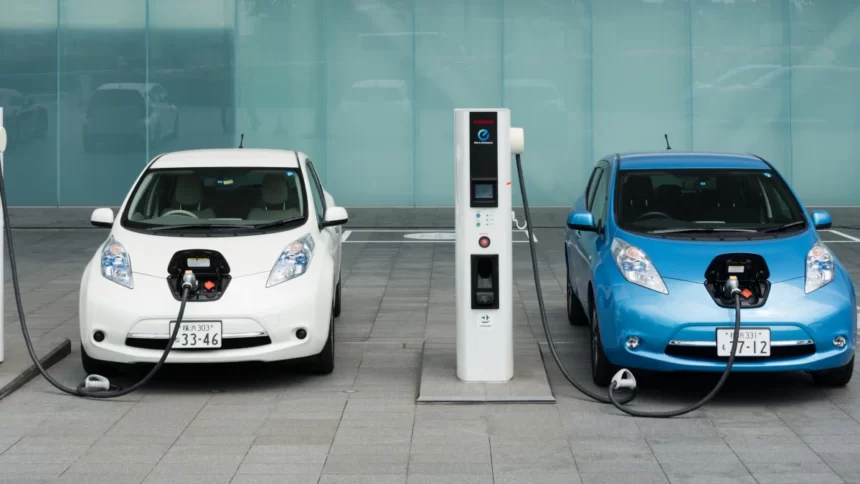 voitures electrique nissan