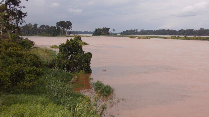Cameroun : l’Etat et EDF cherchent 1 milliard de dollars US pour la construction d’un nouveau barrage de 500 MW sur la Sanaga 1 Fleuve Sanaga
