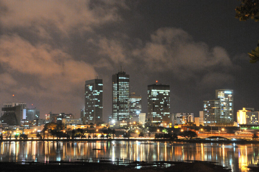 La Côte d'Ivoire veut produire 45% d'énergie propre en 2030 et devenir le centre énergétique de la Cedeao 1 La Côte d'Ivoire veut produire 45% d'énergie propre en 2030 et devenir le centre énergétique de la Cedeao