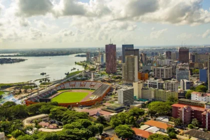 Incitations : comment la Côte d'Ivoire veut diversifier son économie dépendante de l’agriculture