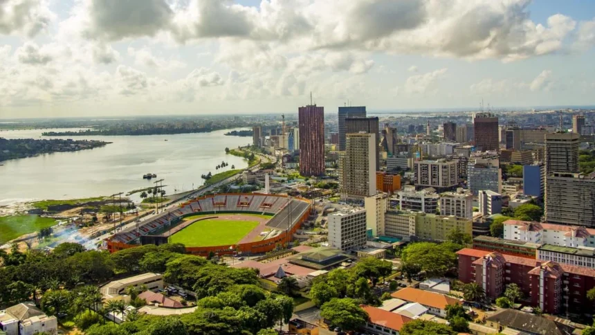 Incitations : comment la Côte d'Ivoire veut diversifier son économie dépendante de l’agriculture