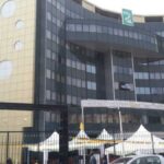 Cameroun : comment les produits en provenance de Chine et autres pays étrangers impactent la mortalité des entreprises des secteurs tertiaire et secondaire