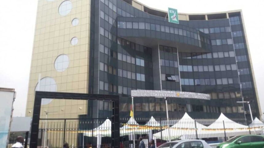 Cameroun : comment les produits en provenance de Chine et autres pays étrangers impactent la mortalité des entreprises des secteurs tertiaire et secondaire 1 Cameroun : comment les produits en provenance de Chine et autres pays étrangers impactent la mortalité des entreprises des secteurs tertiaire et secondaire