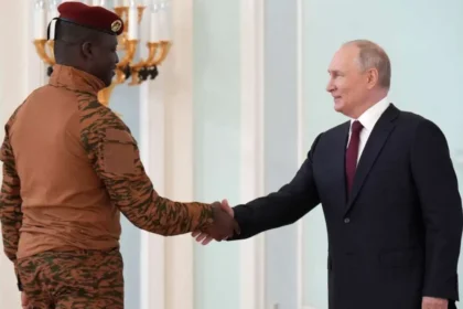 Afrique : la bataille des grandes puissances sur le juteux marché de l'énergie nucléaire dans un contexte de déficit en électricité. burkina faso, poutine russie