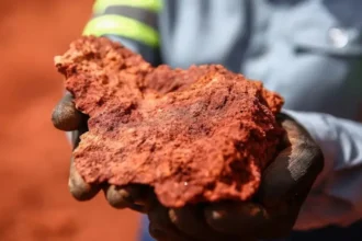 Guinée : pourquoi la transformation de la bauxite peut porter l'économie