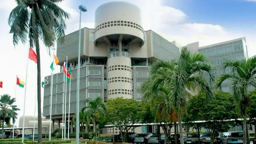 Afrique de l'Ouest : le Fonds vert pour le climat investit 45,39 millions de dollars US dans la lutte contre les changements climatiques 1 Afrique de l’Ouest : le Fonds vert pour le climat investit 45,39 millions de dollars US dans la lutte contre les changements climatiques