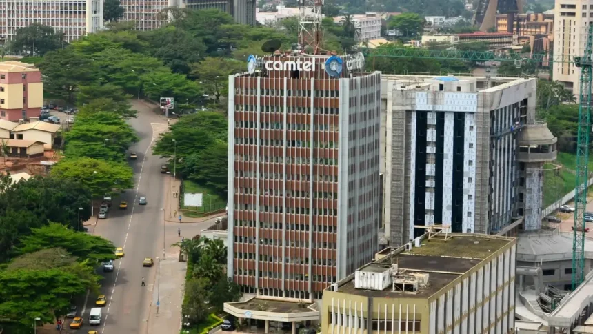 Cameroon Telecomunications verse pour la première fois une dividende de 7,71 millions USD (4,65 milliards Fcfa) à l'État actionnaire 1 Cameroon Telecomunications verse pour la première fois une dividende de 7,71 millions USD (4,65 milliards Fcfa) à l'État actionnaire