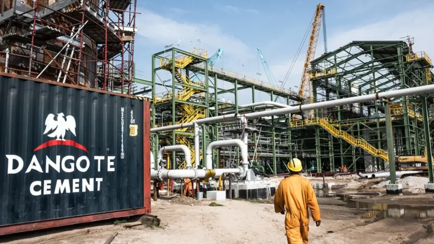 Nigeria : Dangote investit 280 millions de dollars US pour propulser l'initiative Gaz naturel comprimé vers un avenir plus vert 1 Nigéria : Dangote investit 280 millions de dollars US pour propulser l’initiative Gaz naturel comprimé vers un avenir plus vert