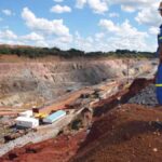 Cameroun : déjà 600 000 tonnes de fer de la mine de Grand Zambi en attente d’exportation, malgré la forte demande locale