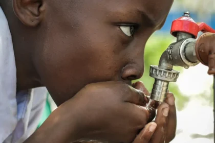 Cameroun : 200 bornes-fontaines, un palliatif face à un déficit structurel d’eau potable
