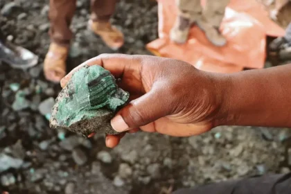 Minerais critiques : la RDC consolide son rôle dans l’approvisionnement industriel mondial