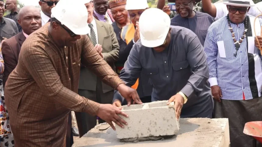 Douala IV : coup d'envoi du pont de Bonamatoumbé (1,8 milliard FCFA) avec un délai de 6 mois 1 Douala IV : le pont de Bonamatoumbé pour améliorer l’accès et soutenir l’activité économique locale