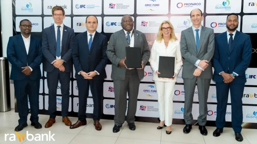 RDC : Rawbank et un consortium de bailleurs injectent 265 millions $ pour booster l'accès au crédit aux PME 1 Rawbank mobilise un financement international en RDC de 265 M USD pour élargir l’accès au crédit aux PME