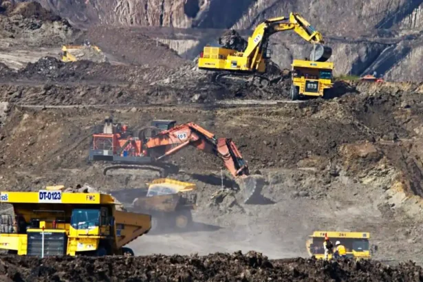 Mines au Cameroun : le grand virage industriel lancé — ce que prépare le gouvernement pour transformer les minerais sur place