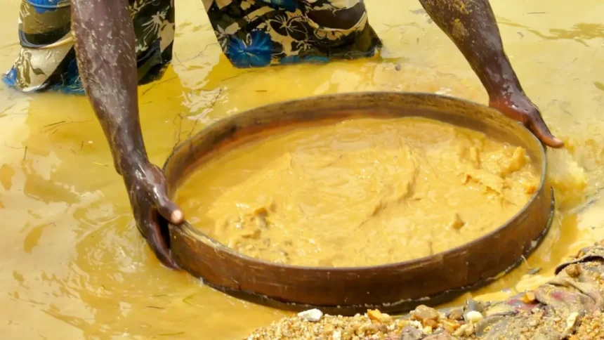 Filière aurifère au Cameroun : comment 44 tonnes d'or ont échappé à la SONAMINES et au ministère des mines 1 Filière aurifère : Comment 44 tonnes d’or ont échappé à la SONAMINES et au ministère