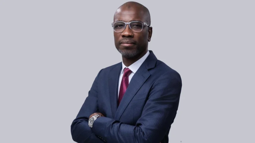 Fer, phosphate, or : le Sénégal veut transformer localement ses ressources minières 1 Sénégal : Cheikh Oumar Seck dévoile une feuille de route minière axée sur l'industrialisation