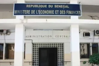 Dette publique : moteur de développement ou frein à l’investissement privé au Sénégal ?