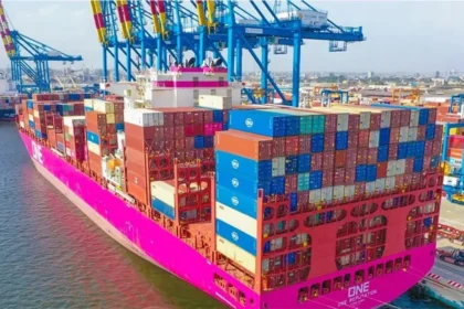 Coton africain : 30 milliards de FCFA de produits bloqués au port d'Abidjan