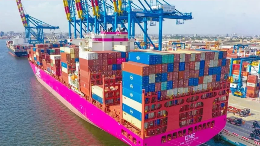 Coton africain : 30 milliards de FCFA de produits bloqués au port d'Abidjan